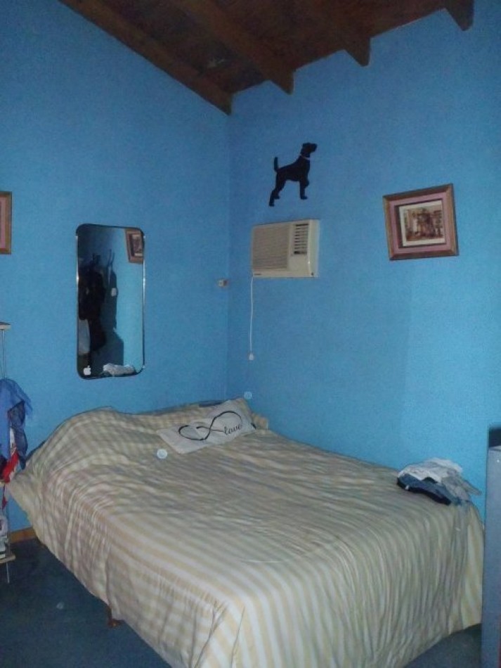 CASA EN PH, DE 2 PLANTAS, EN VENTA, ADROGUE.