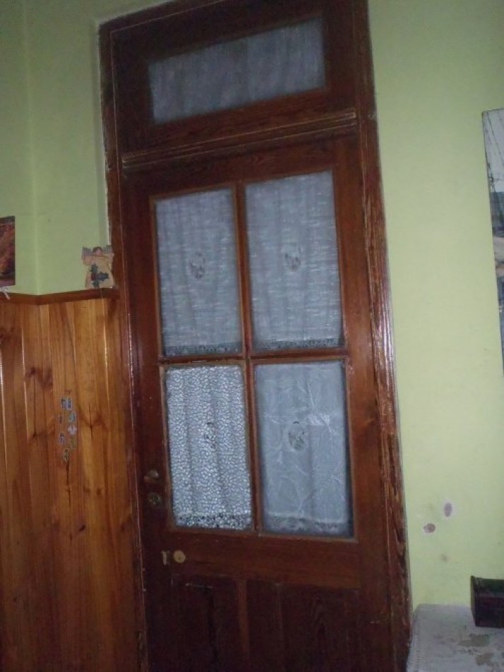 CASA EN PH, DE 2 PLANTAS, EN VENTA, ADROGUE.