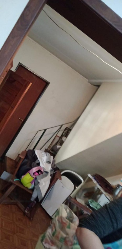 CASA EN VENTA SOBRE AV. ESPORA AL 300, ADROGUE. NUEVO PRECIO. OPORTUNIDAD