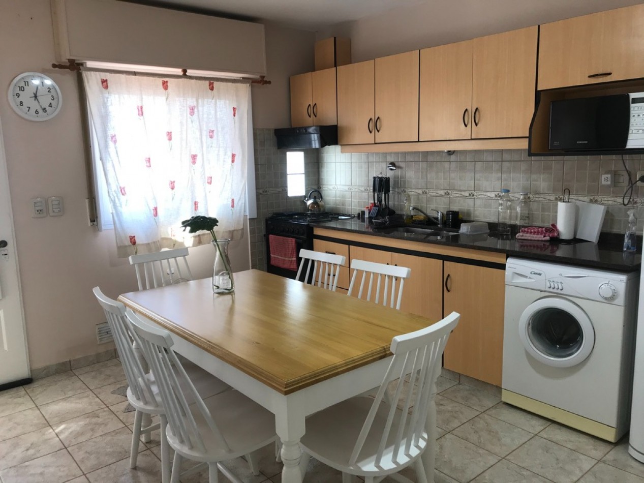 CASA EN VENTA , 2 DORMITORIOS, BERNAL, NUEVO PRECIO